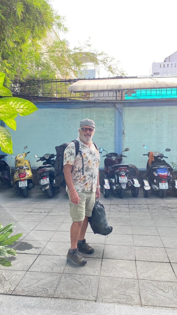 Nha Khach Lang Man - Village Chance TP. Hồ Chí Minh